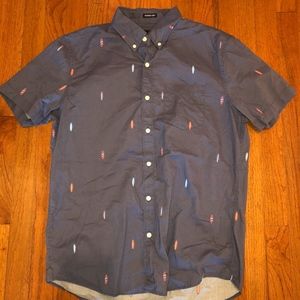 American Eagle Short Sleeve Button Down